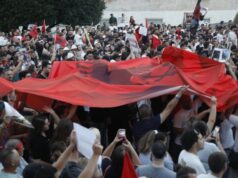 Elez Biberaj: Protestat nuk janë kundër Trumpit, por kundër kleptokracisë