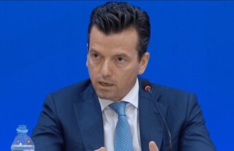 Rama ofendoi protestuesit duke iu thënë “F*ck you”, reagon Shehaj: Fundi i një kryeministri është kur shan popullin e tij!