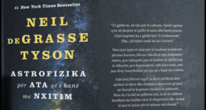 “Astrofizika për ata që e kanë me nxitim”: libri që e kthen universin në një mësim përulësie