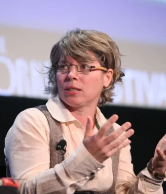 “Shteti artificial”: Historiania e Harvardit Jill Lepore paralajmëron se IA-ja mund të dobësojë demokracinë