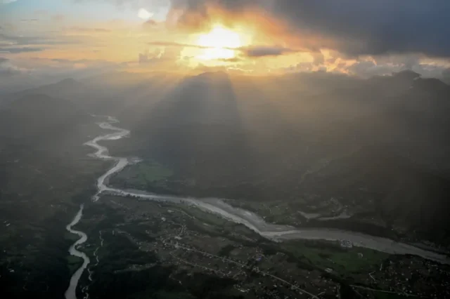 30int-TIBET-NEPAL-TOLLS-hfvm-superJumbo