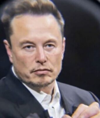 “IA-ja do të bëhet e pakontrollueshme, prandaj duhet të jem unë ai që e ndërton”: Fjalimi i pazakontë i Elon Musk para 1.000 punonjësve të rinj