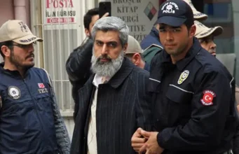 Alparslan Kuytul dhe bashkëshortja e tij ndalohen nga policia