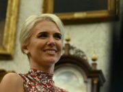 Natalie Harp, ndihmësja ultra-besnike e Trumpit, në qendër të vëmendjes së mediave