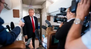 Si po e përdor Trump pushtetin për të ngulfatur lirinë e shprehjes