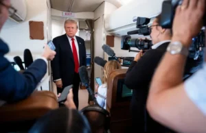 Si po e përdor Trump pushtetin për të ngulfatur lirinë e shprehjes