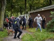 Trazira në protestën e ekstremit të djathtë në Hagë: 24 të arrestuar, armë të ndaluara dhe hetim për slogane antisemitike