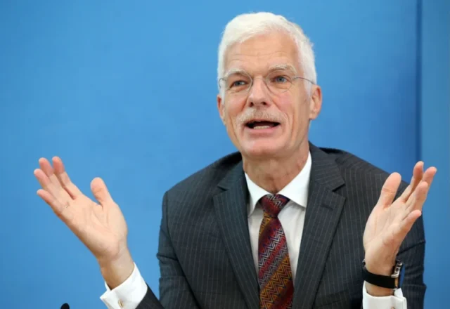 bildungsdirektor-der-oecd-und