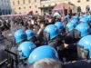 Italia blindon qytetet para protestave: Kontrolle në 20 qytete, mijëra policë në terren