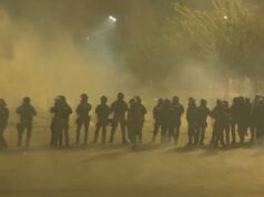 DOSJA E PLOTË | Prishtina në tension: Ligji për Specialen kalon me 91 vota vetëm në lexim të parë, dështon votimi përfundimtar – bllokohet Kuvendi, gaz lotsjellës e top uji, 17 të lënduar