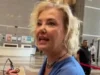Ndalohet aktorja Berna Laçin pas postimit për kalimin e kryebashkiakut të Izmirit në partinë e Erdoğanit