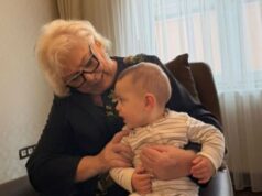 Presidentja Shiroka-Pula viziton familjen e Jakup Krasniqit